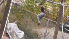 为爱冲锋的勇士是什么梗？山东服装职业学院为爱冲锋事件回顾